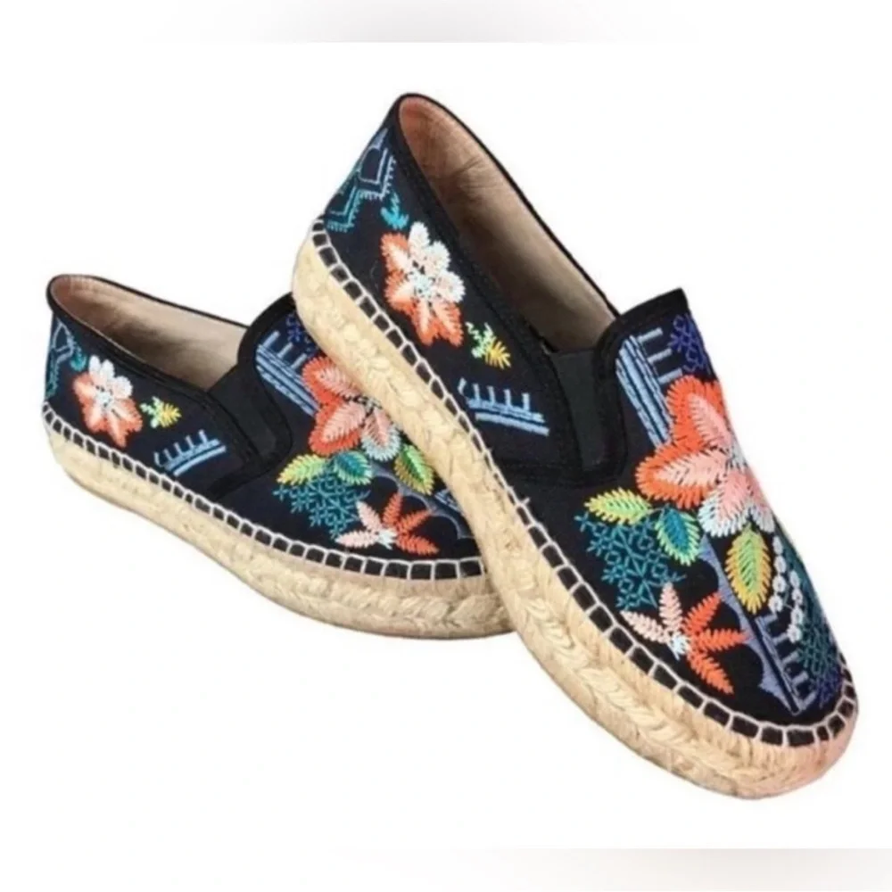 Johnny Was Black Embroidered Floral Espadrilles